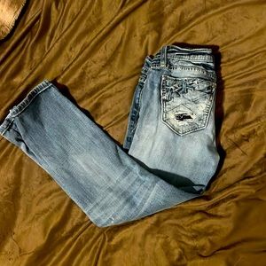 Size 27 MissMe Signature Ankle Skinnies